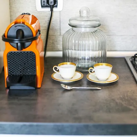 아파트 In Fioravante By Wonderful Italy